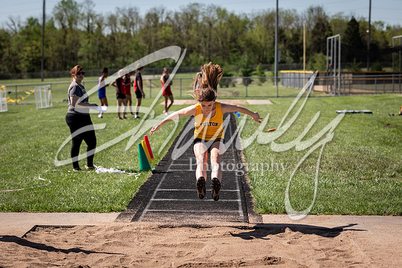 2021.05.01 FMS Track and Field NCMC Meet01146