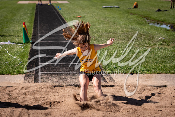 2021.05.01 FMS Track and Field NCMC Meet01207