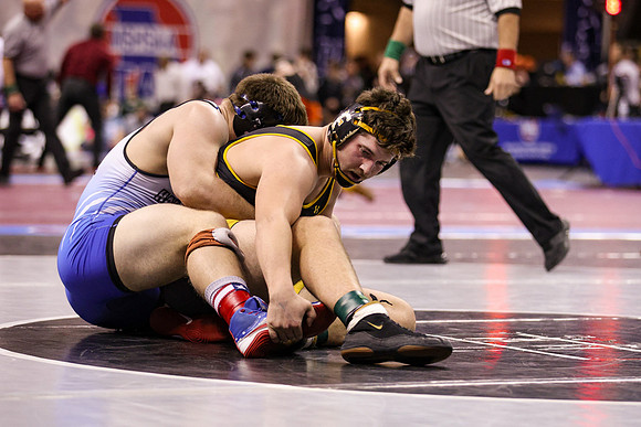 2022.02.19 MSHSAA State Wrestling 220lb Championship0350