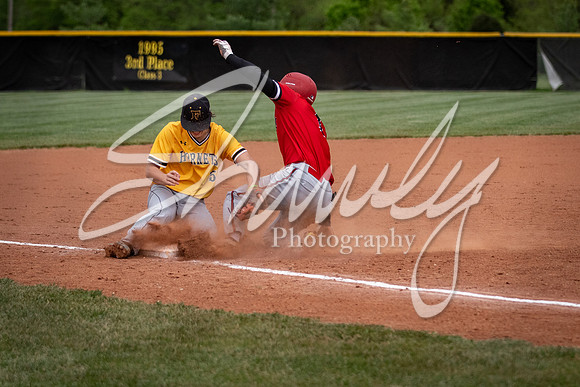 2021.05.04 FHS Baseball Vs. S. Boone00351