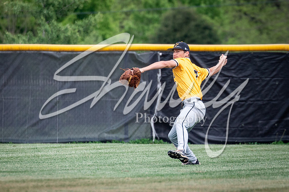 2021.05.04 FHS Baseball Vs. S. Boone01065