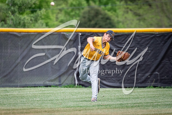 2021.05.04 FHS Baseball Vs. S. Boone01068
