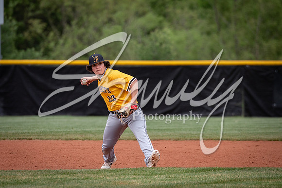 2021.05.04 FHS Baseball Vs. S. Boone01158