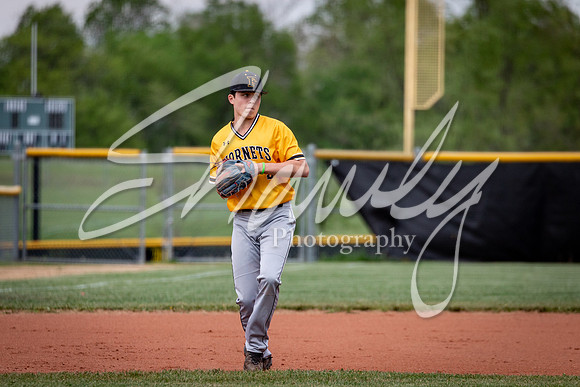 2021.05.04 FHS Baseball Vs. S. Boone01170