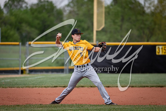 2021.05.04 FHS Baseball Vs. S. Boone01174