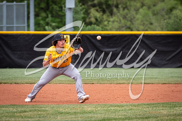 2021.05.04 FHS Baseball Vs. S. Boone01181