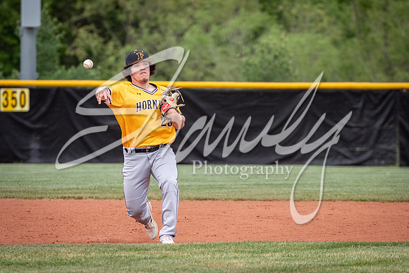 2021.05.04 FHS Baseball Vs. S. Boone01190