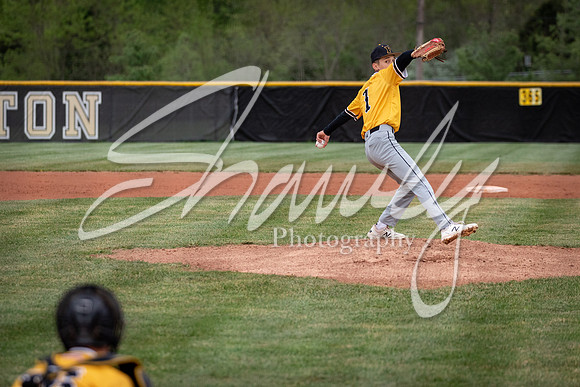 2021.05.04 FHS Baseball Vs. S. Boone01696