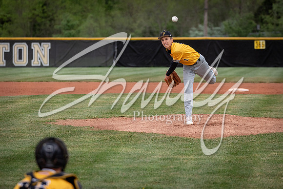 2021.05.04 FHS Baseball Vs. S. Boone01703