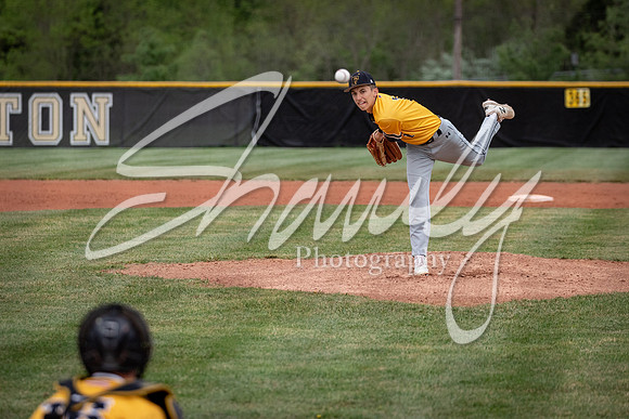 2021.05.04 FHS Baseball Vs. S. Boone01704