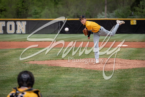 2021.05.04 FHS Baseball Vs. S. Boone01705