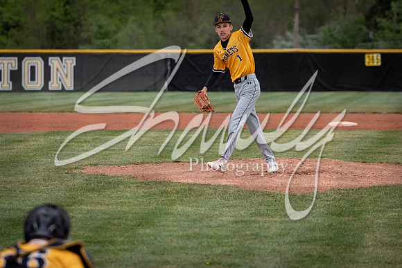 2021.05.04 FHS Baseball Vs. S. Boone01711