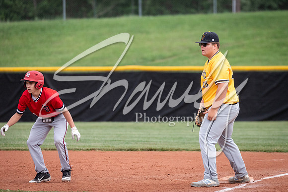 2021.05.04 FHS Baseball Vs. S. Boone02513