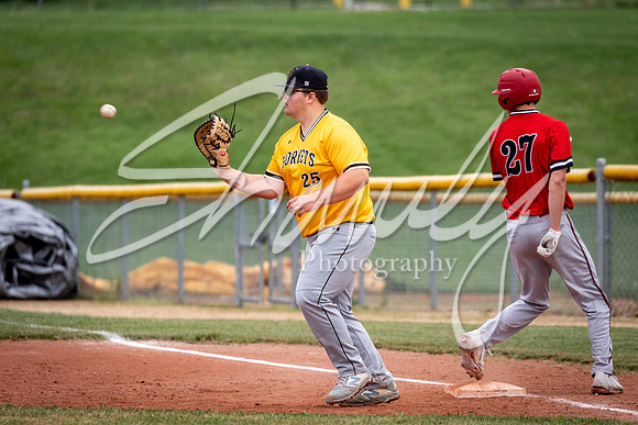 2021.05.04 FHS Baseball Vs. S. Boone02647