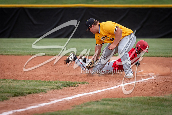 2021.05.04 FHS Baseball Vs. S. Boone02814