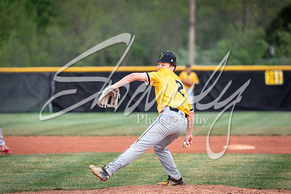 2021.05.04 FHS Baseball Vs. S. Boone02841
