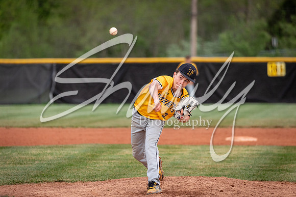 2021.05.04 FHS Baseball Vs. S. Boone02846