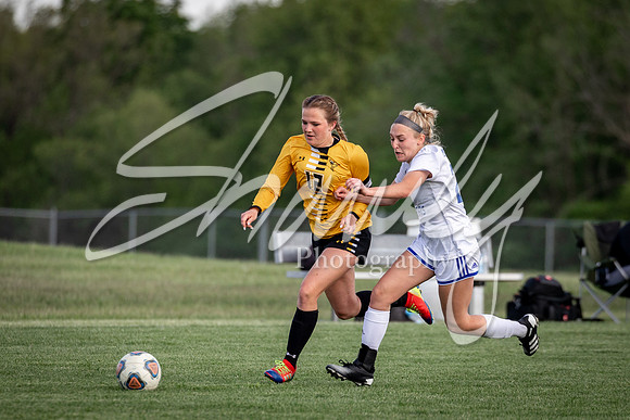2021.05.06 Girls Soccer Vs. Moberly01408
