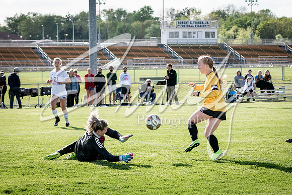 2021.05.06 Girls Soccer Vs. Moberly02551
