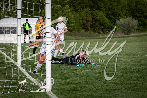2021.05.06 Girls Soccer Vs. Moberly03155