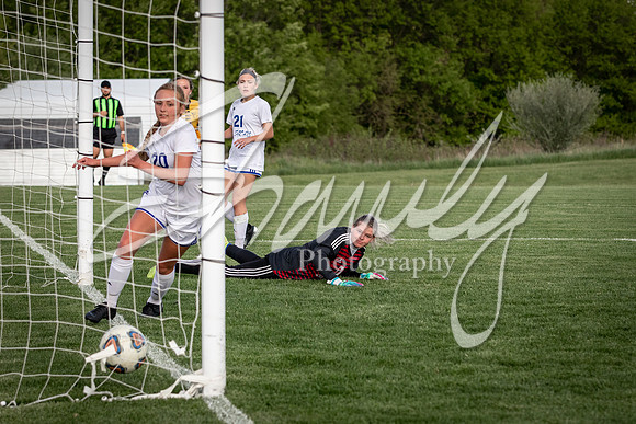 2021.05.06 Girls Soccer Vs. Moberly03157