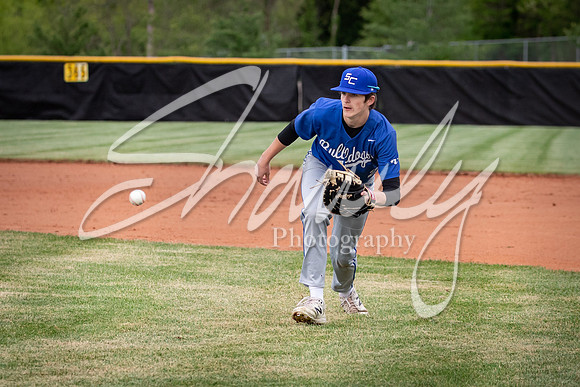 2021.05.10 FHS Baseball Vs. S. Callaway02059