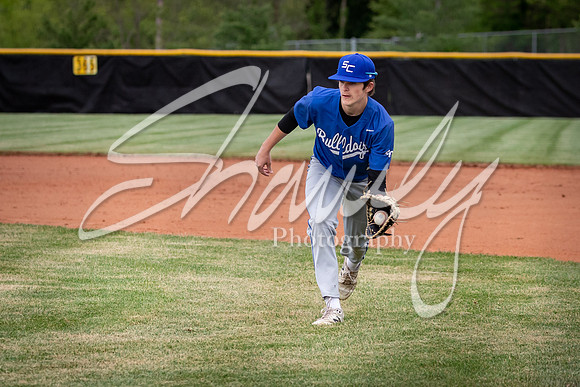 2021.05.10 FHS Baseball Vs. S. Callaway02060