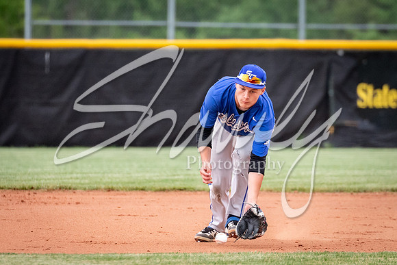 2021.05.10 FHS Baseball Vs. S. Callaway02091