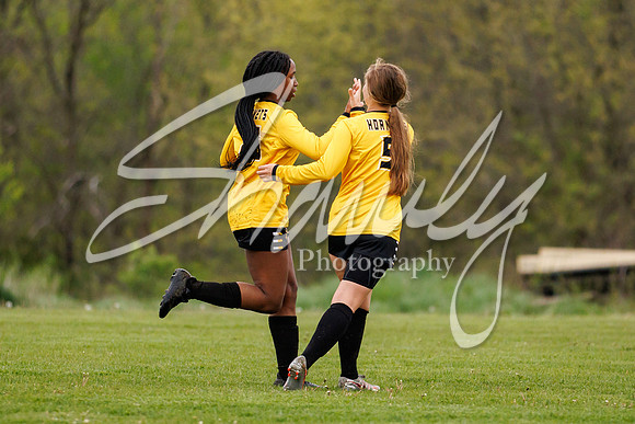 2022.05.03 FHS Girls Soccer Vs. Osage1725
