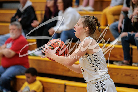 2022.02.08 FHS Basketball Vs. Marshall05029
