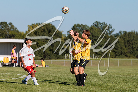 2023.08.31 FHS Soccer Vs. Mexico00366