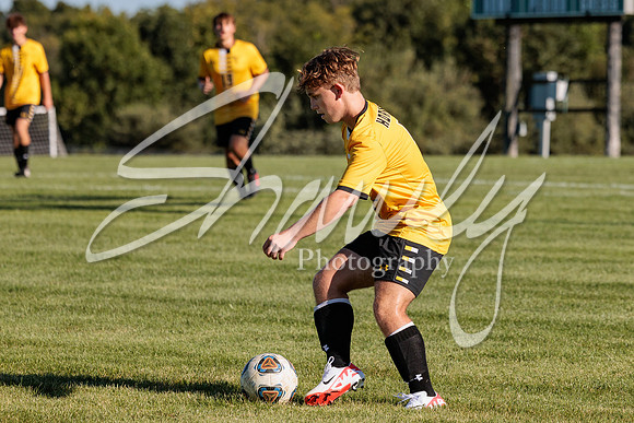 2023.08.31 FHS Soccer Vs. Mexico00469