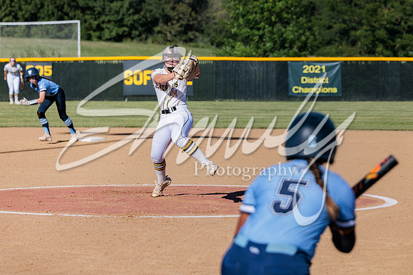 2023.09.01 FHS Softball Vs. Father Tolton00027