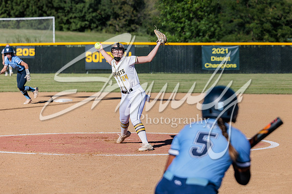 2023.09.01 FHS Softball Vs. Father Tolton00029
