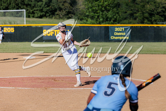 2023.09.01 FHS Softball Vs. Father Tolton00032