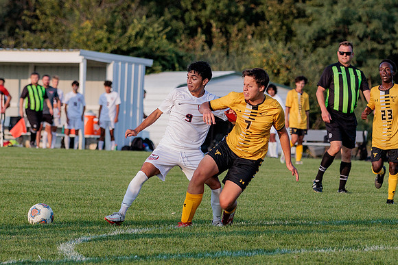 2022.09.13 FHS Soccer Vs. Marshall1504