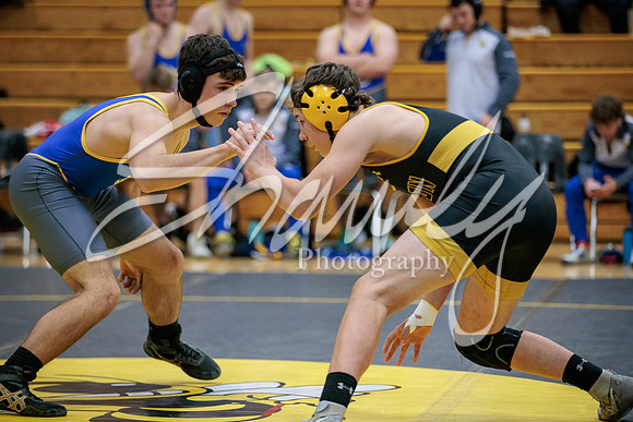 2022.01.25 FHS Wrestling Quad01092