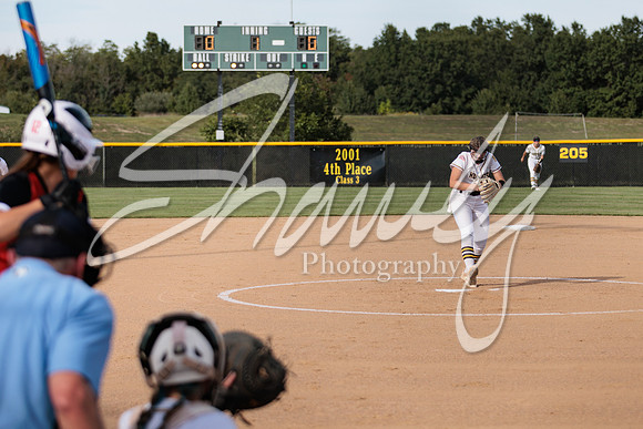 2022.09.01 FHS Softball Vs. Marshall1730