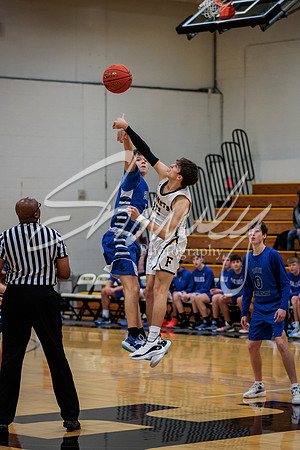 2022.01.24 FHS Boys Basketball Vs. S. Callaway00006
