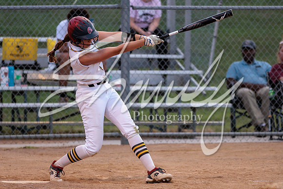 2022.09.01 FHS Softball Vs. Marshall2839
