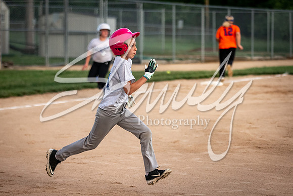 2021.06.09 Fulton P&R Softball 10-1310540