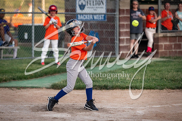 2021.06.09 Fulton P&R Softball 10-1310063
