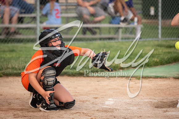 2021.06.09 Fulton P&R Softball 10-1310242