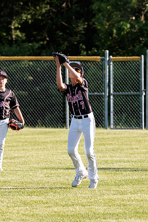 2022.05.16 Pirates Vs. Show1939