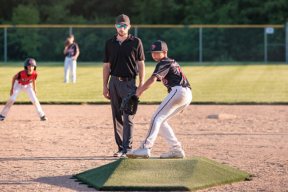 2022.05.16 Pirates Vs. Show3561