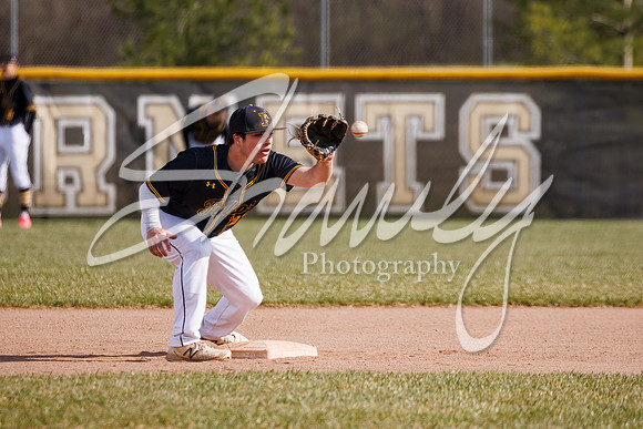2022.03.28 FHS BAseball Vs. Eldon0018-Edit