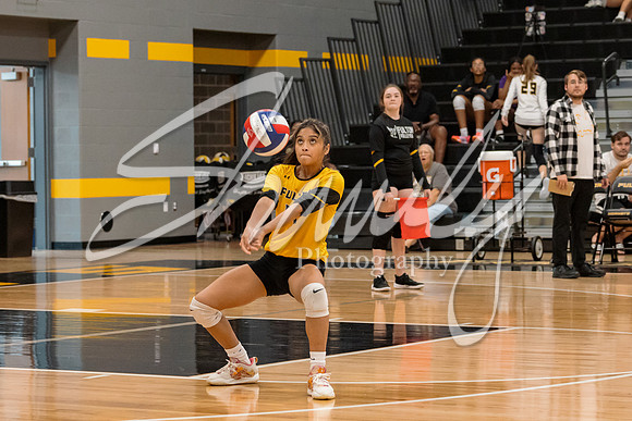2023.09.21 FHS Volleyball Vs. S. Boone00337