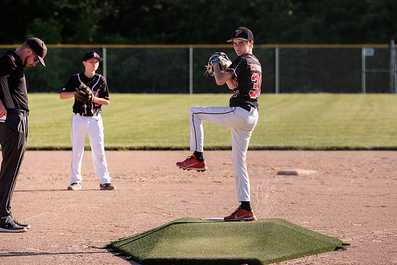 2022.05.16 Pirates Vs. Show2070