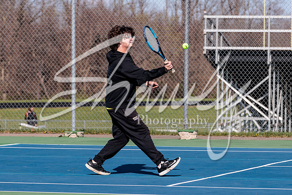 2022.04.18 FHS Boys Tennis Vs. Moberly0222