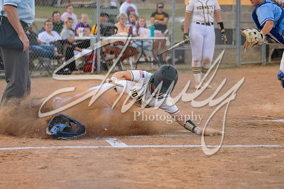 2023.10.03 FHS Softball Vs. Boonville (Senior Night)00814